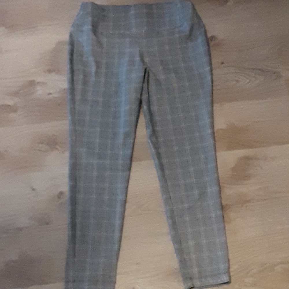 Worthington Pull-On Skinny Dress Pants